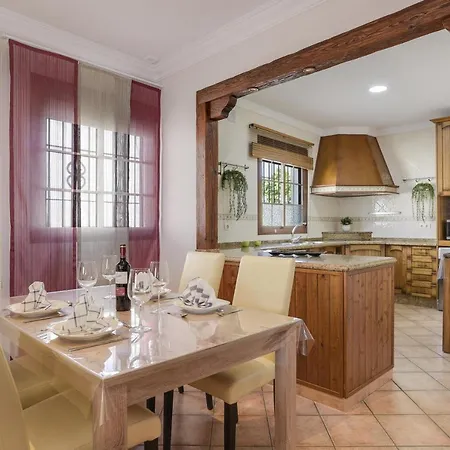 Casa Ainhoa كونيل ذي لا فرونتيرا