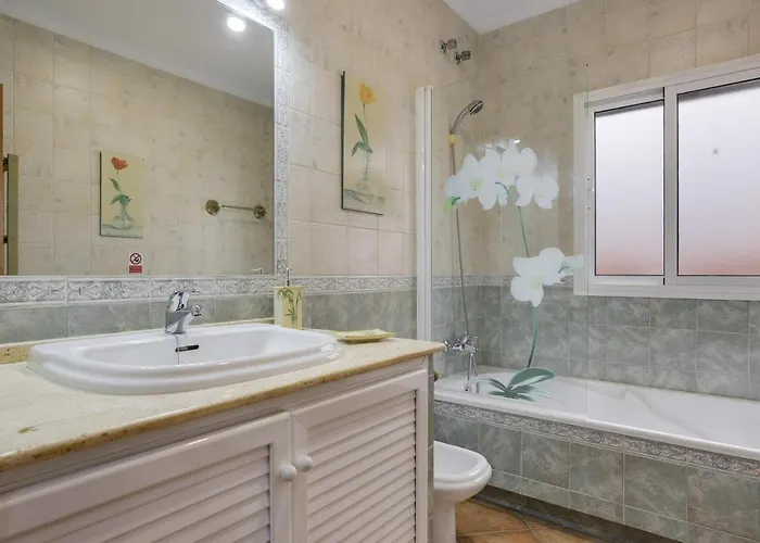 Casa Ainhoa 콘일데라프론테라